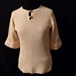 WOMEN'S SWEATER